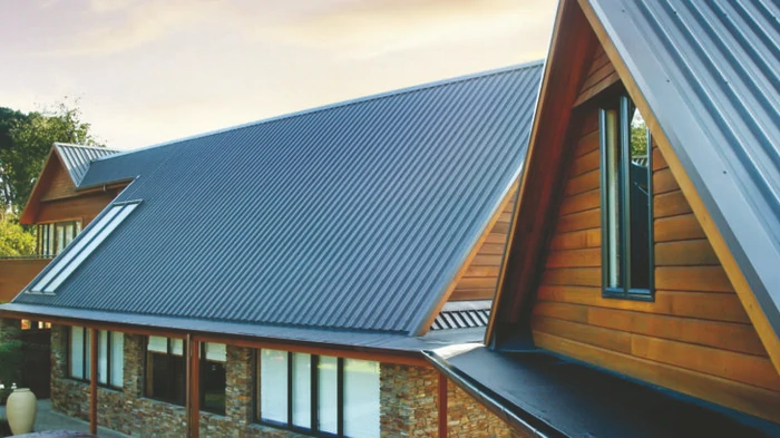 profiliuotos lakštinės stogo dangos